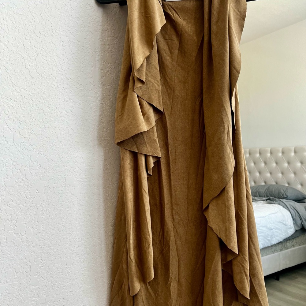 Anna & Ava Soft Tan High Low Vest